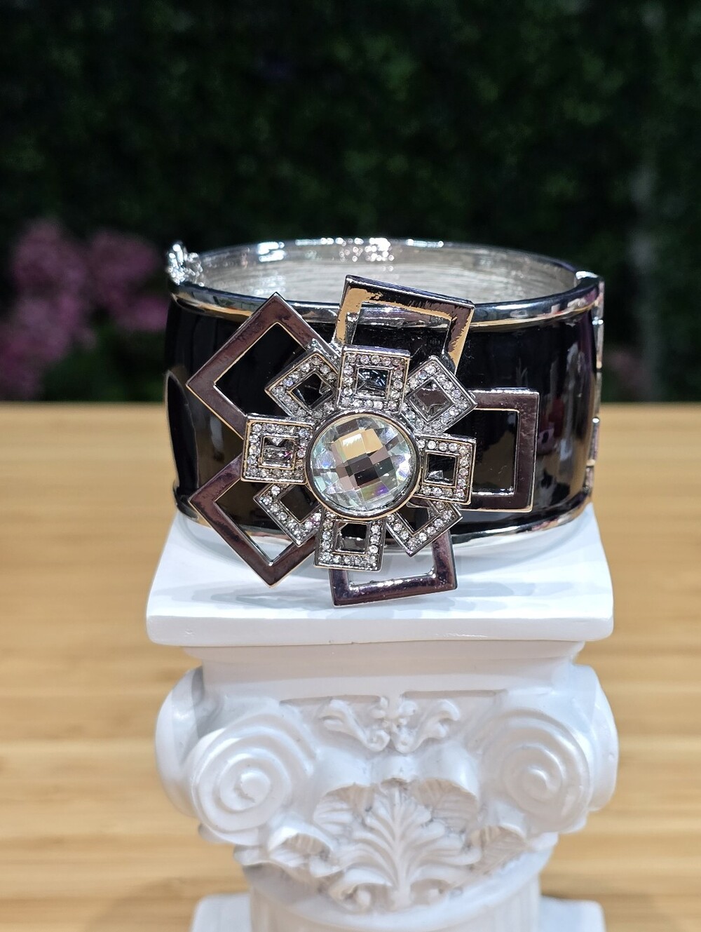 VALESKA Royal Roulette" Black Enamel and Clear Stone Bangle Bracelet - Picture 6 of 10